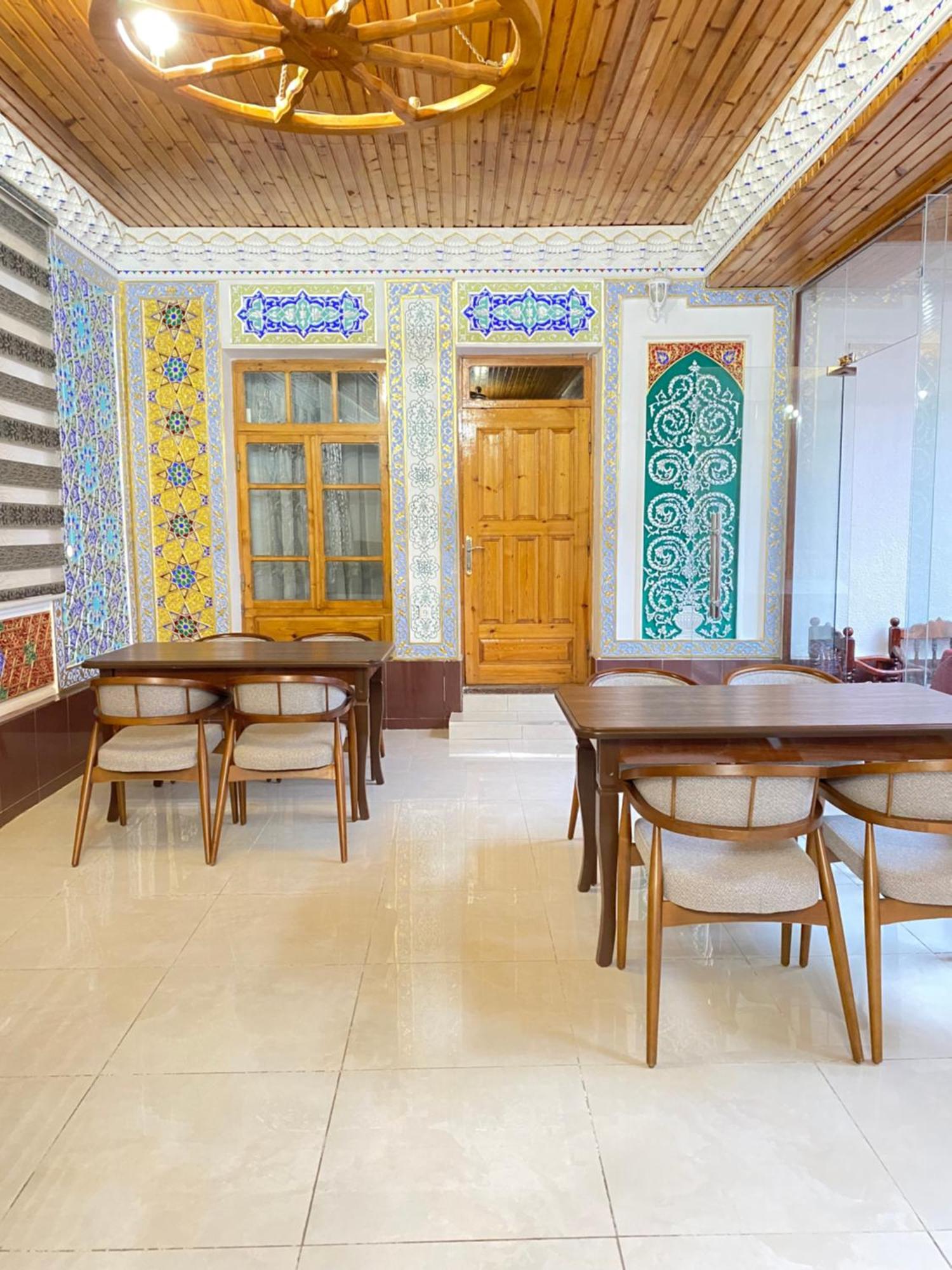 Antique Hotel In Old Town Бухара Екстер'єр фото